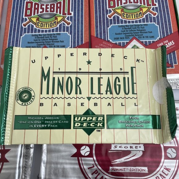 Wax Packs 12 Pack Lot Baseball Cards Vintage - Picture 2 of 7